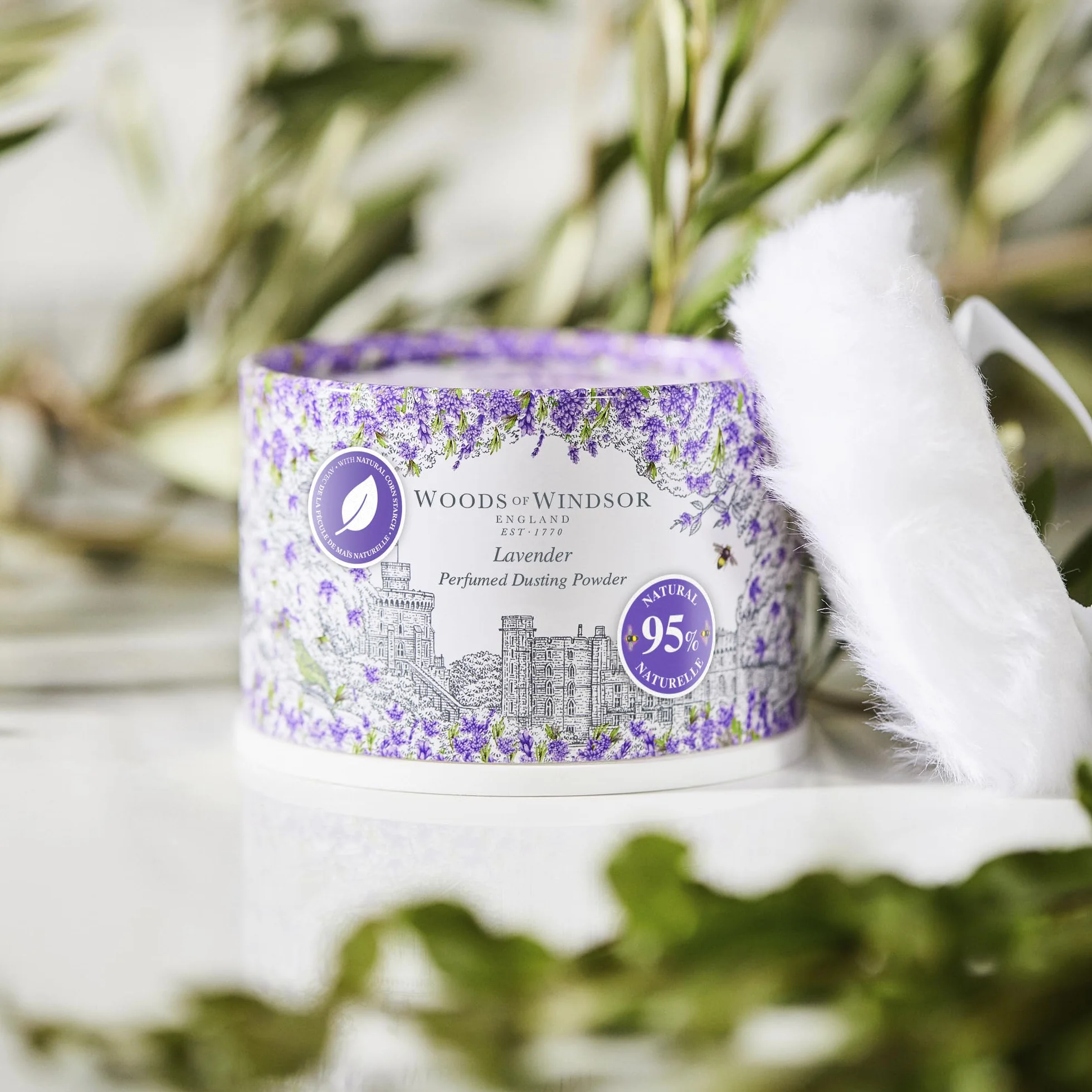 Woods of Windsor Poudre de Talc Lavande 100g, Alternative Contrôle Odeurs, 95% Ingrédients Naturels, Vegan