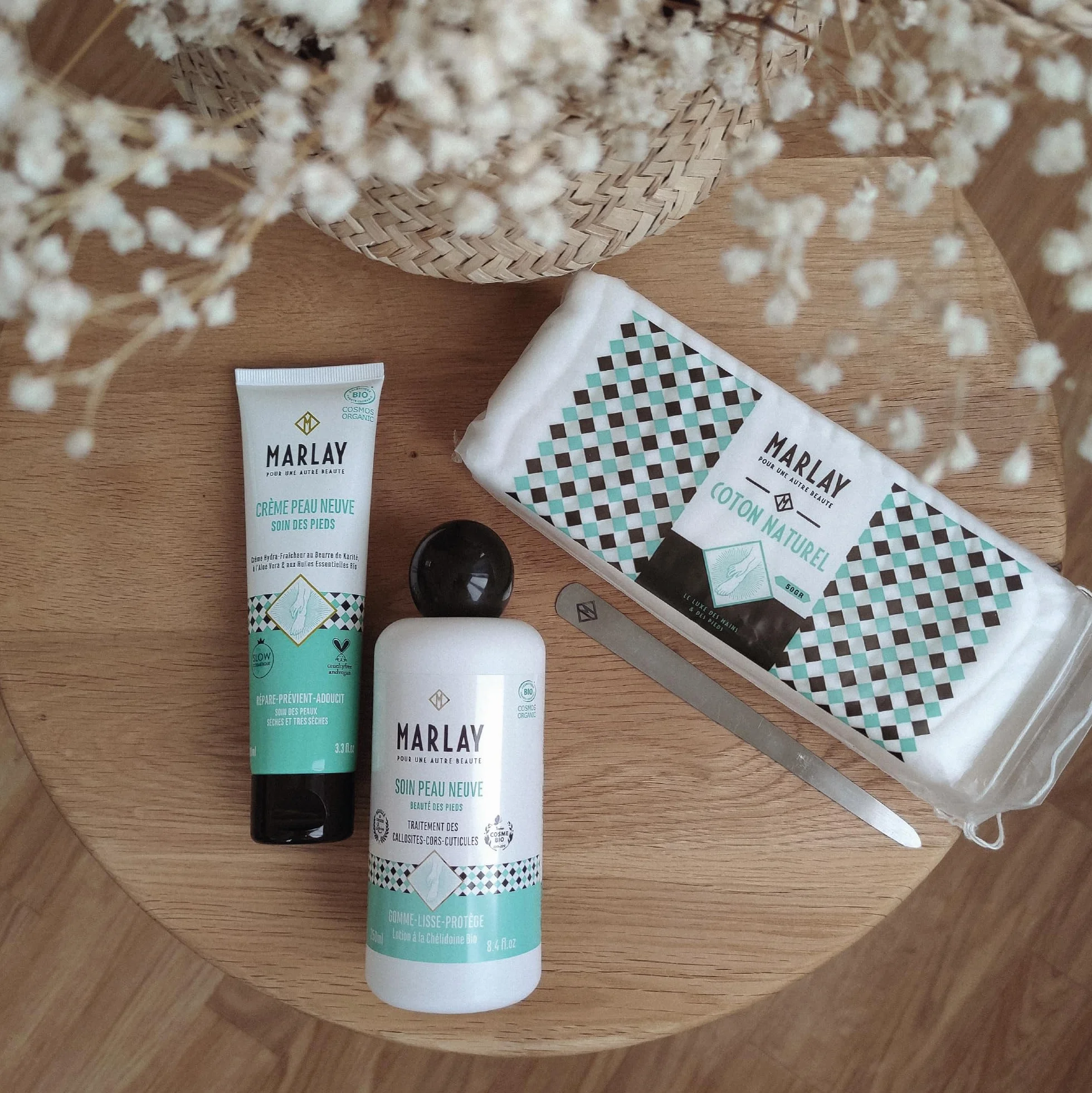 Marlay Cosmetics Coffret Rituel Peau Neuve Lotion 250 ml & Crème Pieds Hydratante Anti-transpirante Anti-échauffements Chélidoine Bio 99% Origine Naturelle